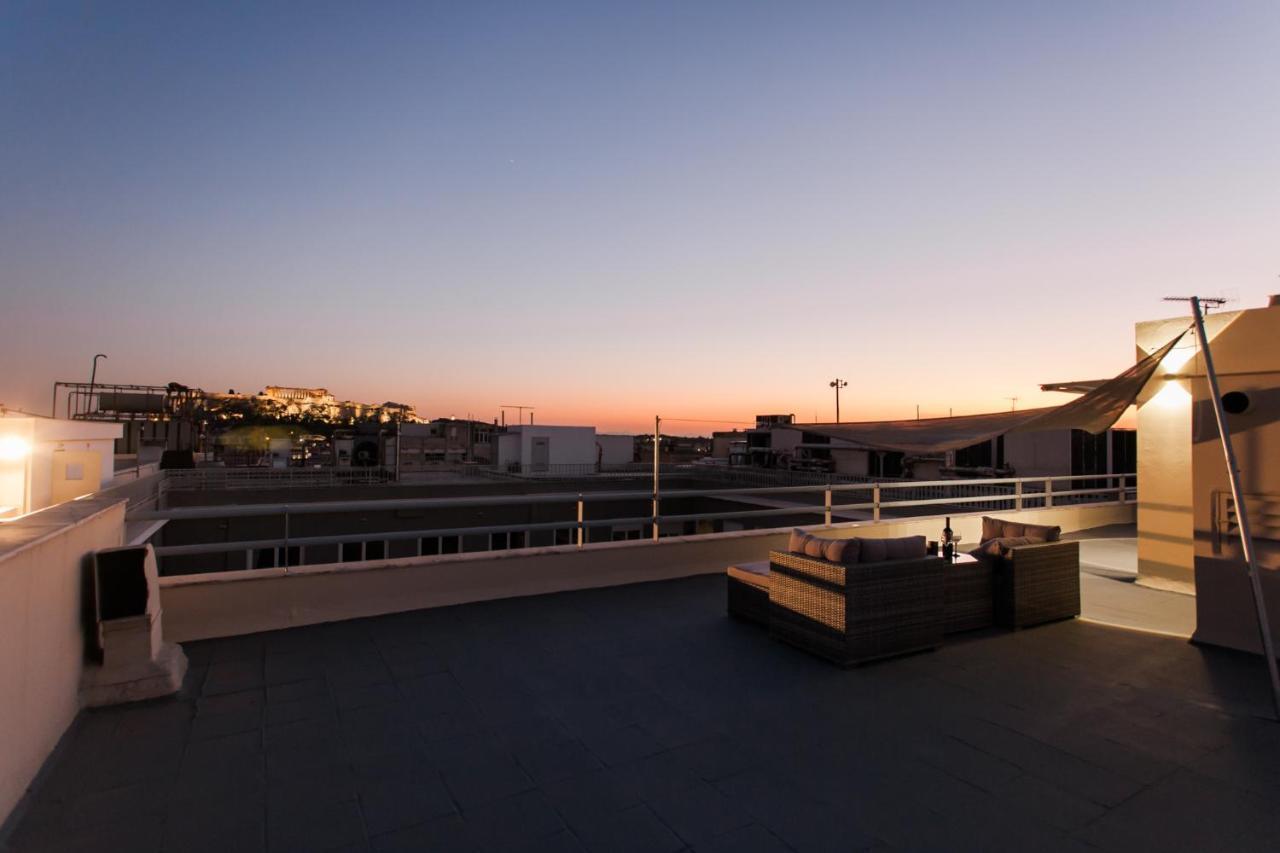 Gorgeous Retire With Breathtaking Acropolis View! Lägenhet Aten Exteriör bild